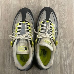 Authentic Air max 95